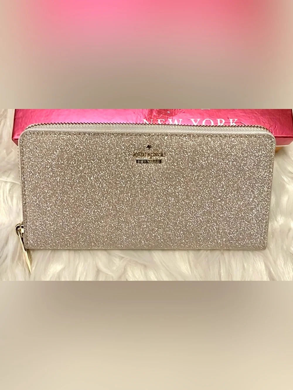 kate spade Rose Fold Glitter Burgess court Zip-Around Wallet - Storybook lining